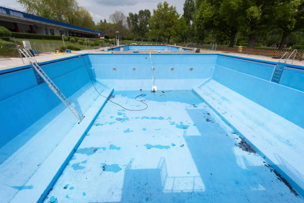 Best Emergency water damage restoration  in Madisonville, TN